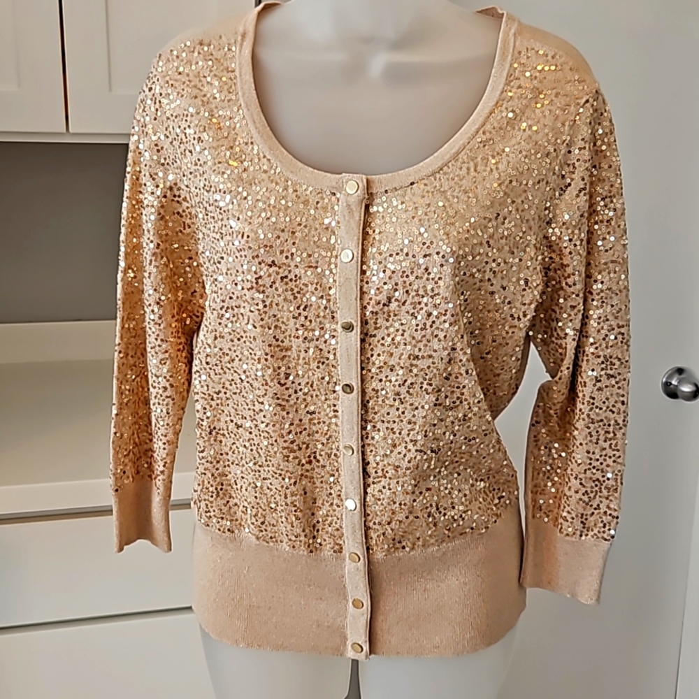 NWT White House Black Market Cardigan Sweater Gold Accents Stretch Fabric Sz.M